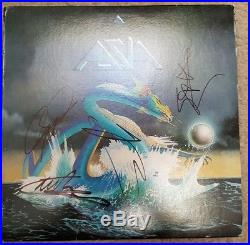 ASIA THE GROUP/BAND autographed Vinyl album by entire band. STEVE HOWE (YES)