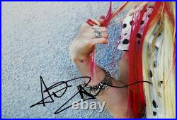 Avril Lavigne Signed Autographed The Best Damn Thing Vinyl Album LP Beckett COA