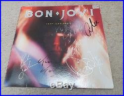 BON JOVI SIGNED/AUTOGRAPHED vinyl album by ENTIRE BAND. JON BON JOVI + 4