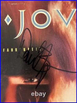 BON JOVI Signed 7800 Fahrenheit Vinyl Record Album Autographed By Four 4 Members BON JOVI Signed 7800 Fahrenheit Vinyl Record Album Autographed By Four 4 Members
