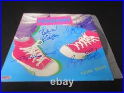 Band Signed 4 Signatures Vinyl album TIGHT SHOES FOGHAT 1