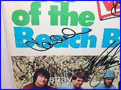 Band Signed by 5 Autographed Best of The Beach Boys Album Capitol D1 2706 JRR