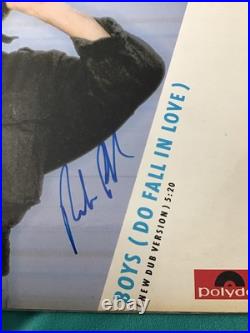 Bee Gees Robin Gibb SIGNED AUTOGRAPHED Vinyl LP Album + COA
