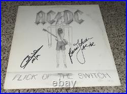 Brian Johnson And Cliff Williams Signed Vinyl Album AC/DC With Proof Brian Johnson And Cliff Williams Signed Vinyl Album AC/DC With Proof