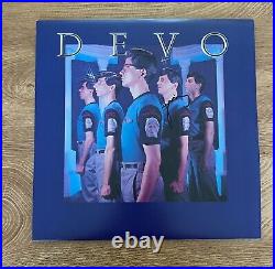 DEVO signed vinyl album NEW TRADITIONALISTS JERRY GERALD CASALE 1