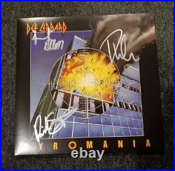 Def Leppard Band Complete Signed Autographed Rock N Roll Pyromania Vinyl Album