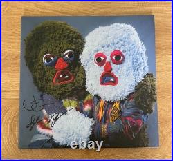 HALF ALIVE signed vinyl album PERSONA JOSH, J. TYLER & BRETT HALF ALIVE signed vinyl album PERSONA JOSH, J. TYLER & BRETT