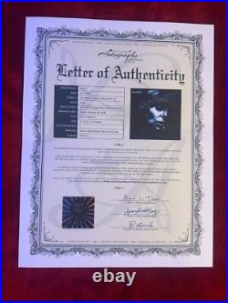 Joni Mitchell Autographed Blue Album Vinyl Authenticity Certificate Exclusive Joni Mitchell Autographed Blue Album Vinyl Authenticity Certificate Exclusive