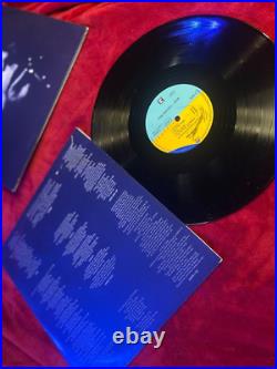 Joni Mitchell Autographed Blue Album Vinyl Authenticity Certificate Exclusive Joni Mitchell Autographed Blue Album Vinyl Authenticity Certificate Exclusive