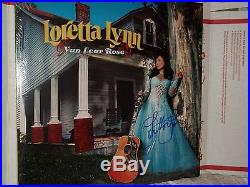 Loretta Lynn Van Lear Rose Album-AutographedBlack Vinyl