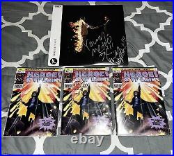 Metro Boomin Signed Heroes & Villains Vinyl Autogrsphed Album & 3 Comic Books