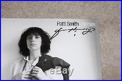 PATTI SMITH SIGNED AUTHENTIC'HORSES' VINYL ALBUM RECORD LP withCOA PUNK ICON