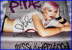 Pink Signed Vinyl Album Missundaztood P! NK