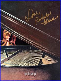 ROBERTA FLACK Signed KILLING ME SOFTLY Vinyl LP Album PSA DNA COA The Fugees