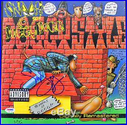 Snoop Dogg Signed Album Cover with Vinyl Graded Gem Mint 10! PSA/DNA #T51376