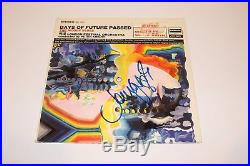 THE MOODY BLUES JOHN LODGE SIGNED DAYS OF FUTURE PASSED VINYL ALBUM LP withCOA