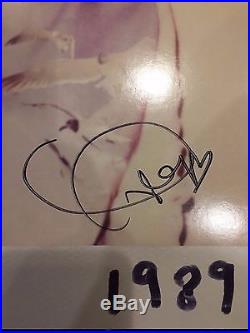 Taylor Swift Autographed Signed Framed 1989 Album Vinyl Sold Out