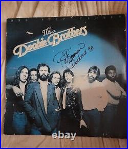 The Doobie Brothers One Step Closer Patrick Simmons Signed Vinyl Album